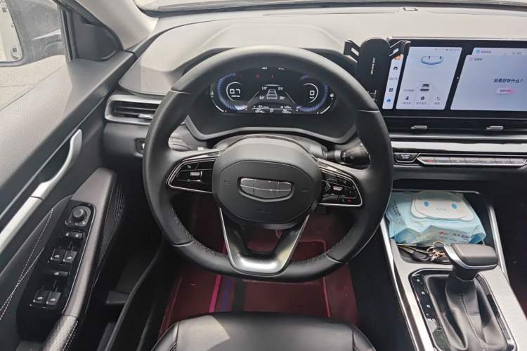 Used Geely Auto Emgrand 2025 4th Generation 1.5L CVT Longteng Edition Steering Wheel