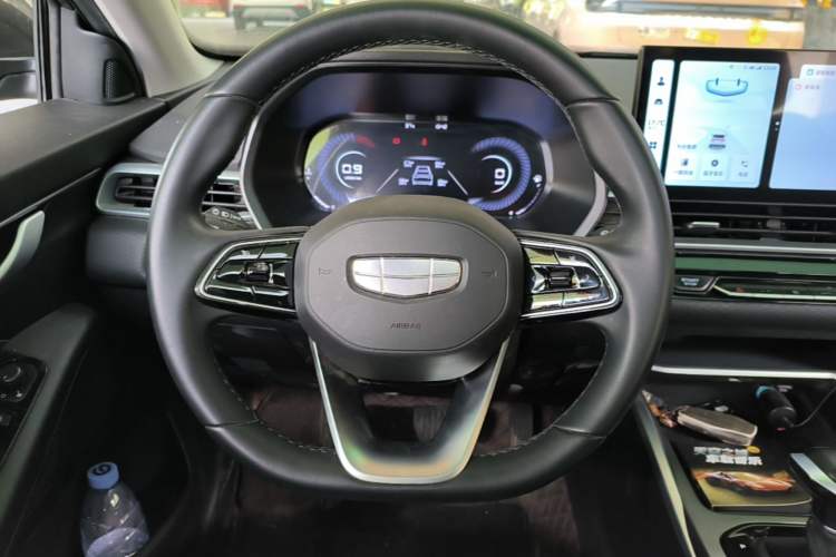 Used Geely Auto Emgrand 2025 4th Generation 1.5L CVT Luxury Version Steering Wheel