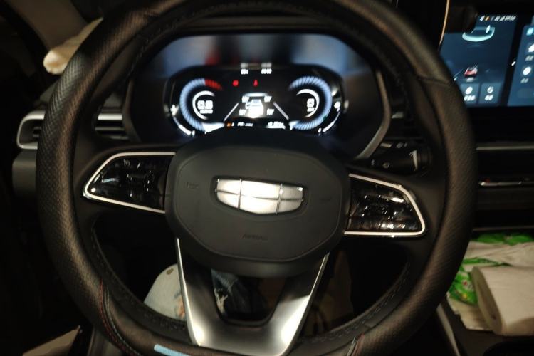 Used Geely Auto Emgrand 2025 4th Generation 1.5L CVT Luxury Version Steering Wheel