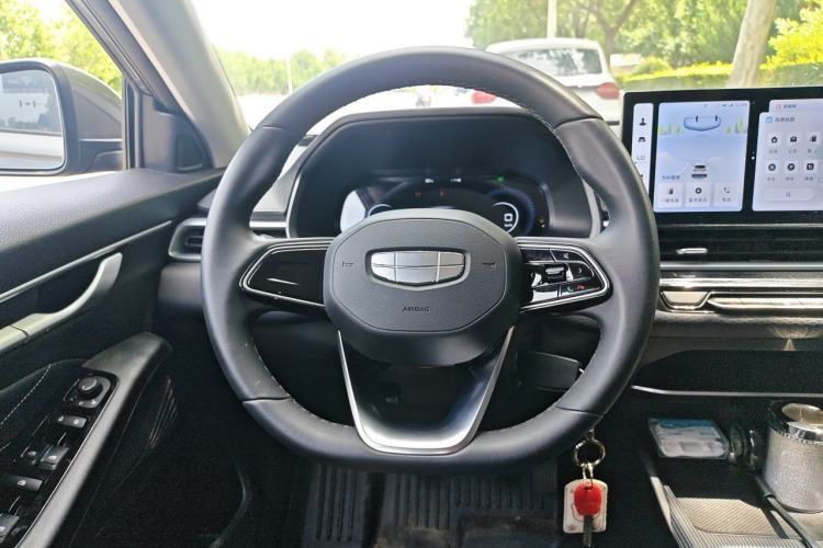 Used Geely Auto Emgrand 2025 4th Generation 1.5L Manual – Dragon Edition Steering Wheel