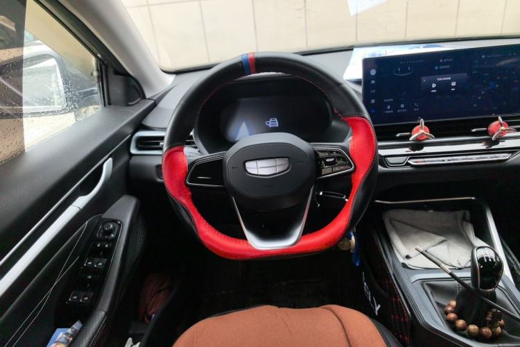 Used Geely Auto Emgrand 2025 4th Generation 1.5L Manual – Dragon Edition Steering Wheel