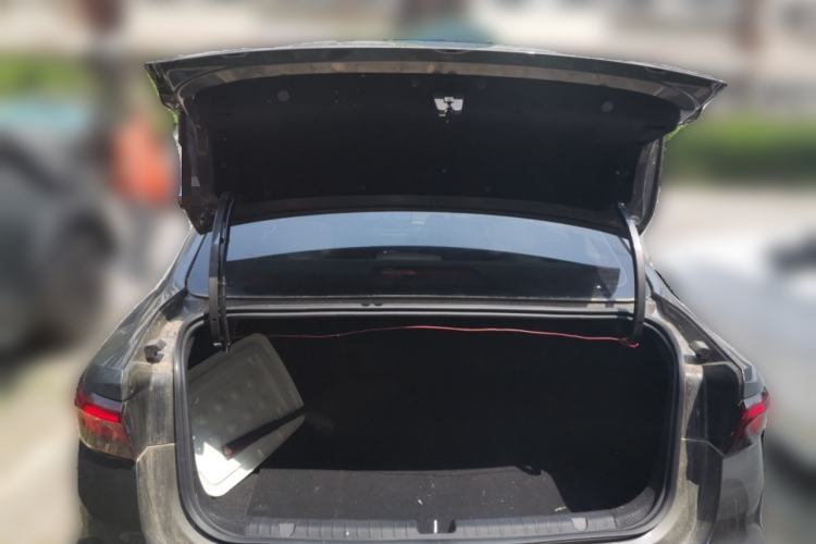 Used Geely Auto Emgrand 2025 4th Generation 1.5L CVT Longteng Edition Trunk
