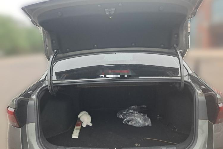 Used Geely Auto Emgrand 2025 4th Generation 1.5L CVT Longteng Edition Trunk