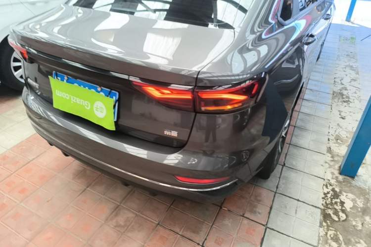 Used Geely Auto Emgrand 2025 4th Generation 1.5L CVT Longteng Edition Exterior 3