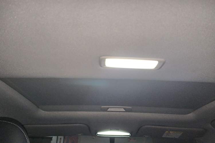 Used Geely Auto Emgrand 2025 4th Generation 1.5L CVT Luxury Version Headliner