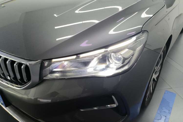 Used Geely Auto Emgrand 2025 4th Generation 1.5L CVT Longteng Edition Left Front Headlight