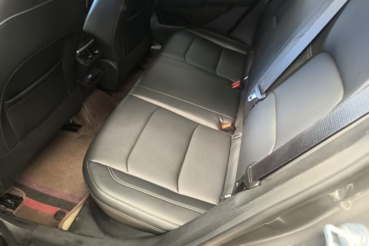 Used Geely Auto Emgrand 2025 4th Generation 1.5L CVT Longteng Edition Left Rear Seat