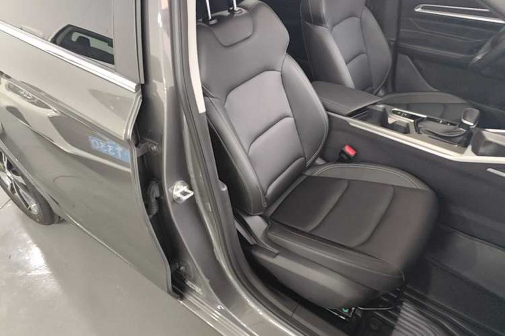 Used Geely Auto Emgrand 2025 4th Generation 1.5L CVT Luxury Version Right Front Seat