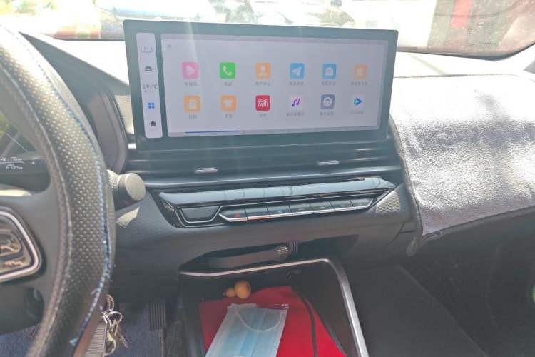 Used Geely Auto Emgrand 2025 4th Generation 1.5L Manual – Dragon Edition Audio And AC Panel