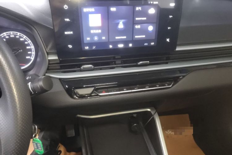 Used Geely Auto Emgrand 2025 4th Generation 1.5L Manual - Starry Edition Audio And AC Panel