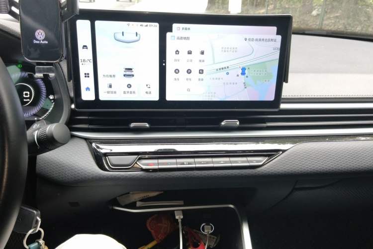 Used Geely Auto Emgrand 2025 4th Generation 1.5L Manual – Dragon Edition Audio And AC Panel