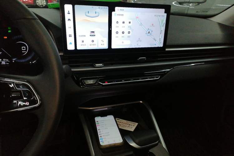 Used Geely Auto Emgrand 2025 4th Generation 1.5L CVT Longteng Edition Audio And AC Panel