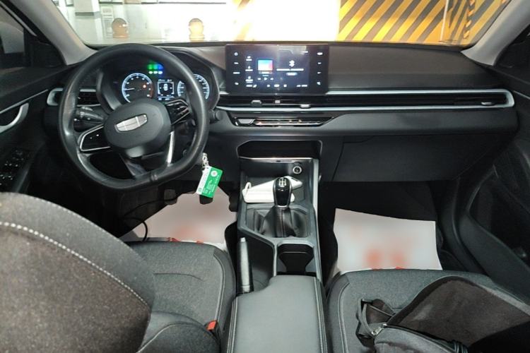 Used Geely Auto Emgrand 2025 4th Generation 1.5L Manual - Starry Edition Center Console