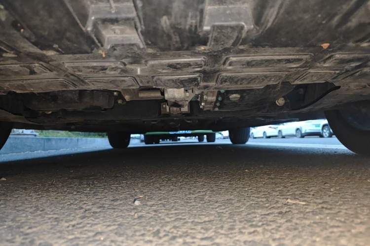 Used Geely Auto Emgrand 2025 4th Generation 1.5L CVT Longteng Edition Chassis Front