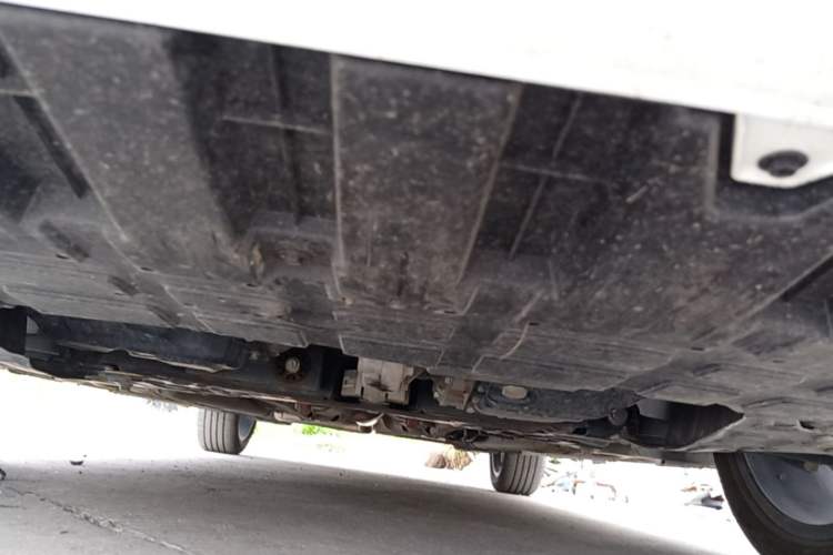 Used Geely Auto Emgrand 2025 4th Generation 1.5L CVT Flagship Version Chassis Front