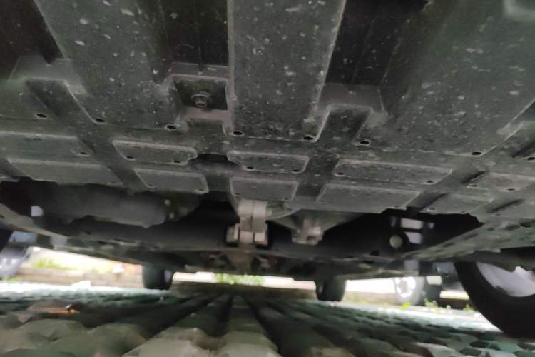 Used Geely Auto Emgrand 2025 4th Generation 1.5L Manual – Dragon Edition Chassis Front