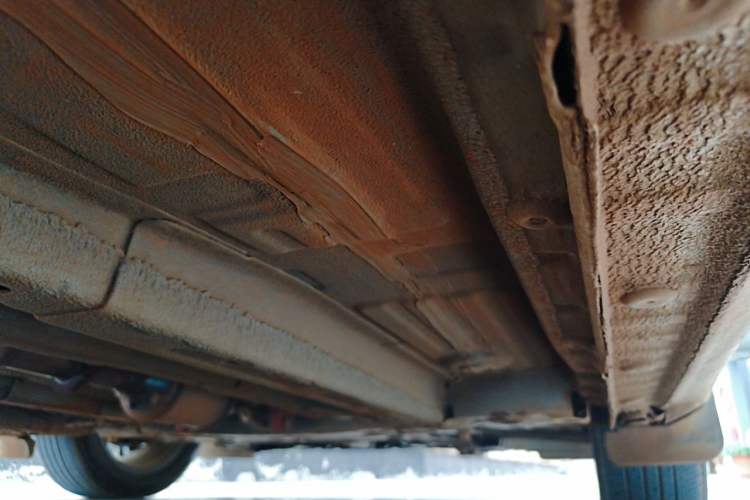 Used Geely Auto Emgrand 2025 4th Generation 1.5L Manual – Dragon Edition Chassis Front Right
