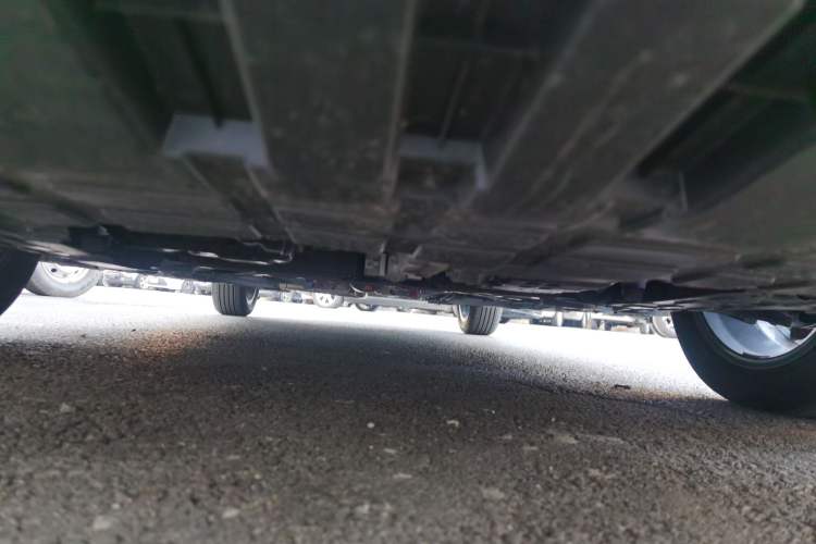 Used Geely Auto Emgrand 2025 4th Generation 1.5L CVT Longteng Edition Chassis Front