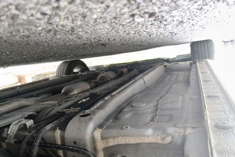 Used Geely Auto Emgrand 2025 4th Generation 1.5L Manual – Dragon Edition Chassis Rear Left
