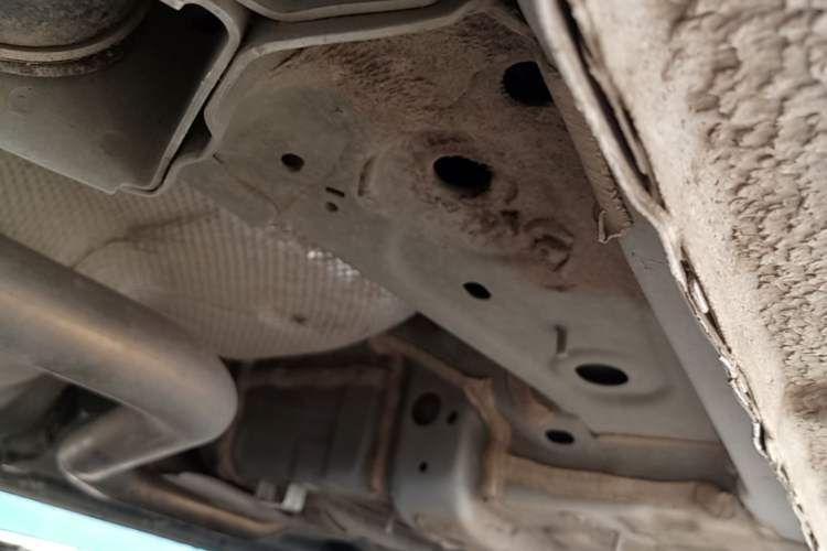 Used Geely Auto Emgrand 2025 4th Generation 1.5L CVT Flagship Version Chassis Rear Right
