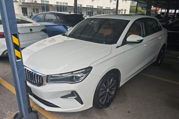Geely Auto Emgrand 2025 4th Generation 1.5L CVT Flagship Version