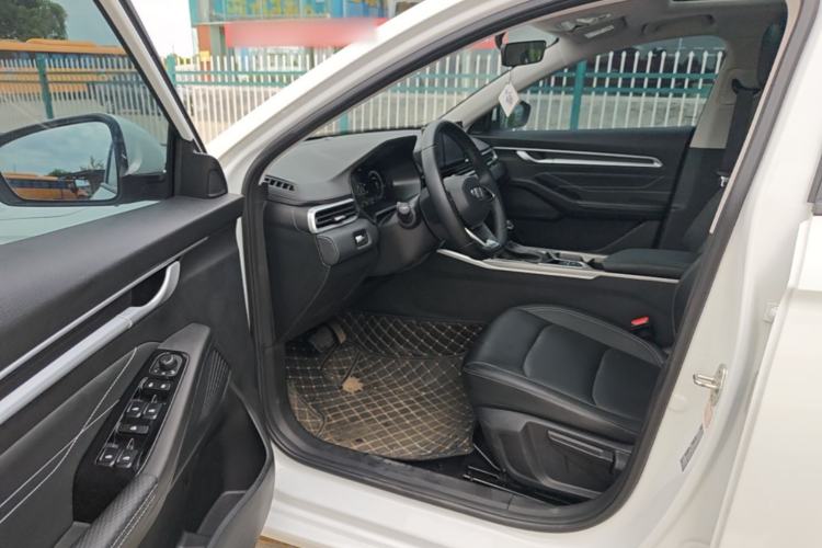 Used Geely Auto Emgrand 2025 4th Generation 1.5L CVT Longteng Edition Driver Seat