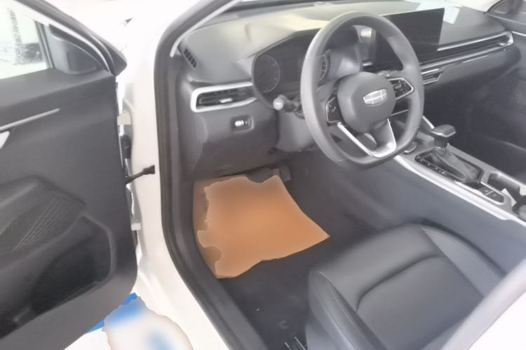 Used Geely Auto Emgrand 2025 4th Generation 1.5L CVT Starry Edition Driver Seat