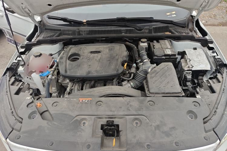 Used Geely Auto Emgrand 2025 4th Generation 1.5L CVT Flagship Version Engine Bay
