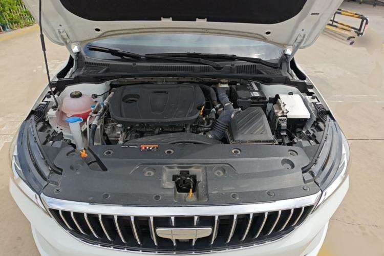 Used Geely Auto Emgrand 2025 4th Generation 1.5L CVT Longteng Edition Engine Bay