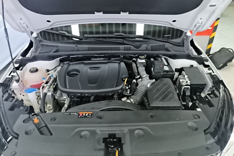 Used Geely Auto Emgrand 2025 4th Generation 1.5L CVT Flagship Version Engine Bay