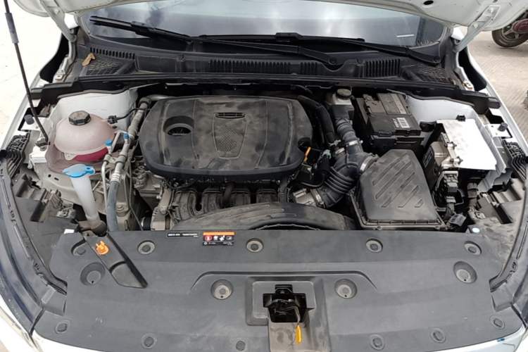 Used Geely Auto Emgrand 2025 4th Generation 1.5L CVT Flagship Version Engine Bay