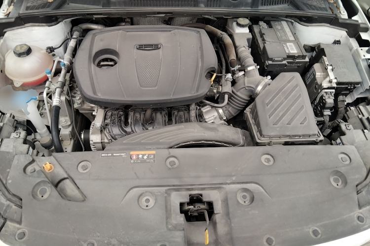 Used Geely Auto Emgrand 2025 4th Generation 1.5L CVT Longteng Edition Engine Bay