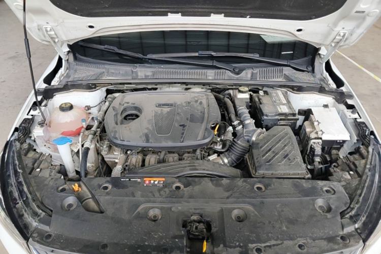 Used Geely Auto Emgrand 2025 4th Generation 1.5L CVT Longteng Edition Engine Bay