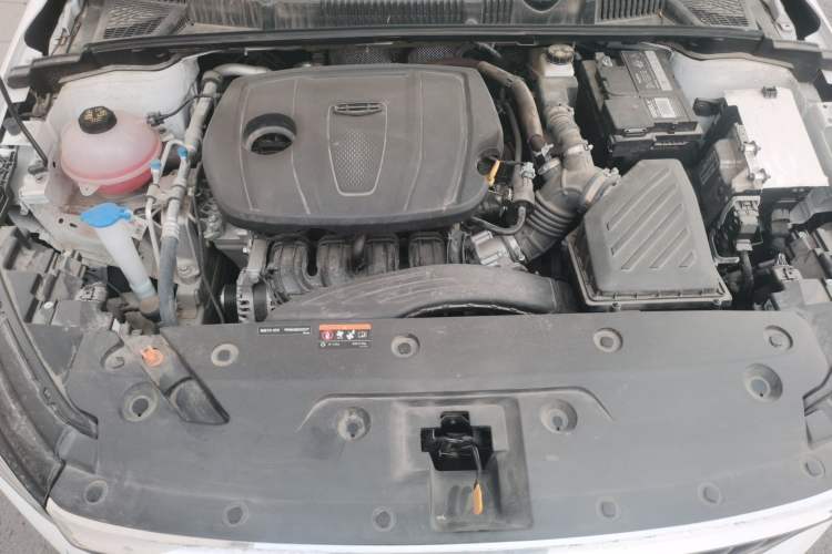 Used Geely Auto Emgrand 2025 4th Generation 1.5L Manual – Dragon Edition Engine Bay