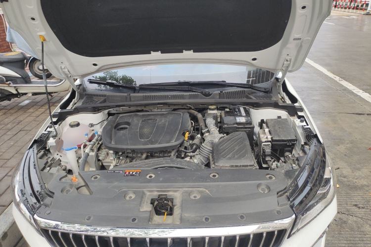 Used Geely Auto Emgrand 2025 4th Generation 1.5L CVT Longteng Edition Engine Bay