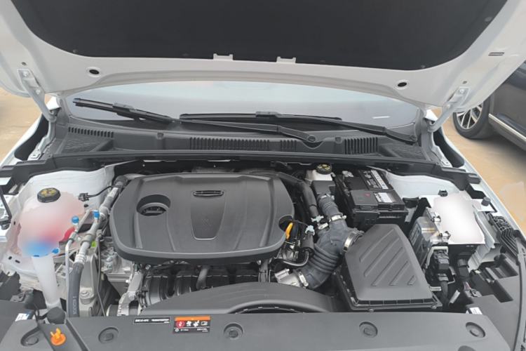 Used Geely Auto Emgrand 2025 4th Generation 1.5L CVT Flagship Version Engine Bay