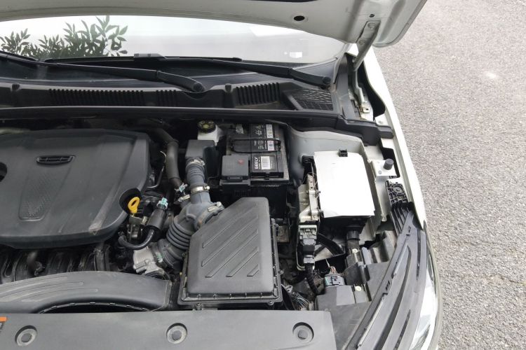 Used Geely Auto Emgrand 2025 4th Generation 1.5L Manual – Dragon Edition Engine Bay Left