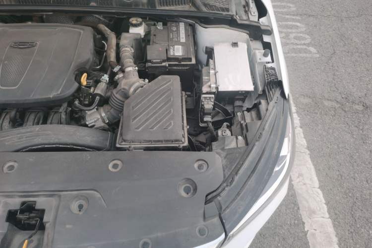 Used Geely Auto Emgrand 2025 4th Generation 1.5L Manual – Dragon Edition Engine Bay Left