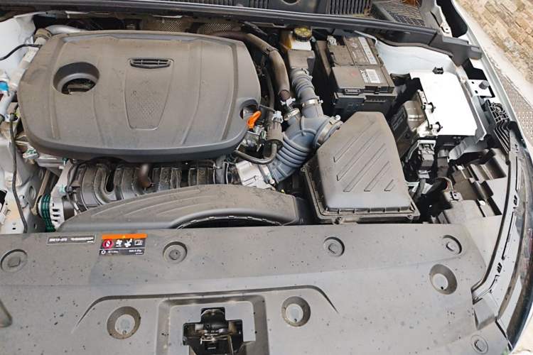 Used Geely Auto Emgrand 2025 4th Generation 1.5L Manual – Dragon Edition Engine Bay Left