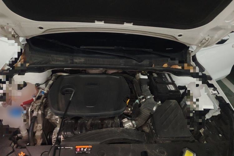 Used Geely Auto Emgrand 2025 4th Generation 1.5L CVT Longteng Edition Engine Bay