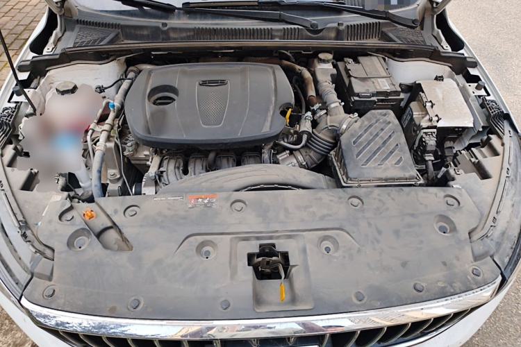 Used Geely Auto Emgrand 2025 4th Generation 1.5L CVT Flagship Version Engine Bay