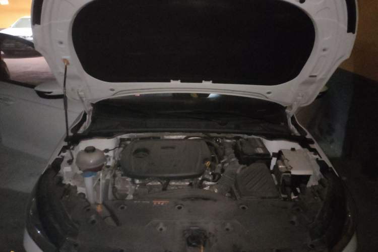 Used Geely Auto Emgrand 2025 4th Generation 1.5L CVT Starry Edition Engine Bay