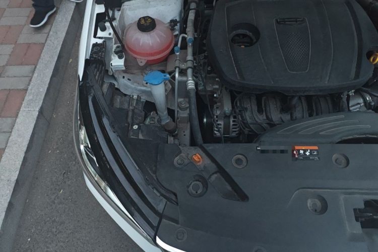 Used Geely Auto Emgrand 2025 4th Generation 1.5L CVT Longteng Edition Engine Bay Right
