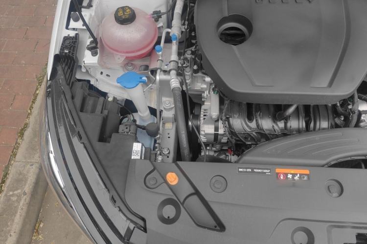Used Geely Auto Emgrand 2025 4th Generation 1.5L Manual – Dragon Edition Engine Bay Right
