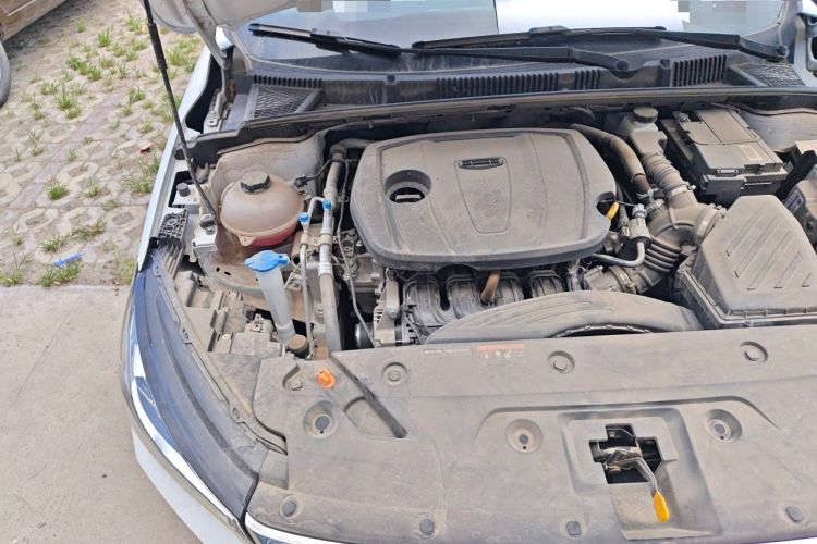 Used Geely Auto Emgrand 2025 4th Generation 1.5L CVT Starry Edition Engine Bay Right