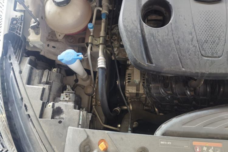 Used Geely Auto Emgrand 2025 4th Generation 1.5L CVT Longteng Edition Engine Bay Right