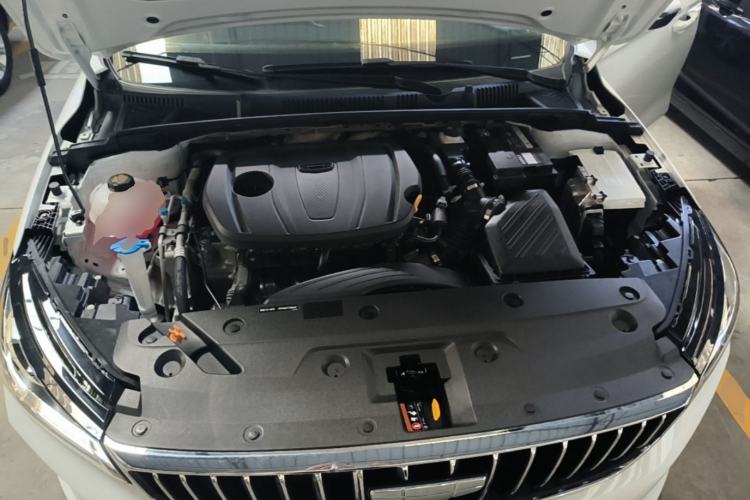 Used Geely Auto Emgrand 2025 4th Generation 1.5L CVT Longteng Edition Engine Bay