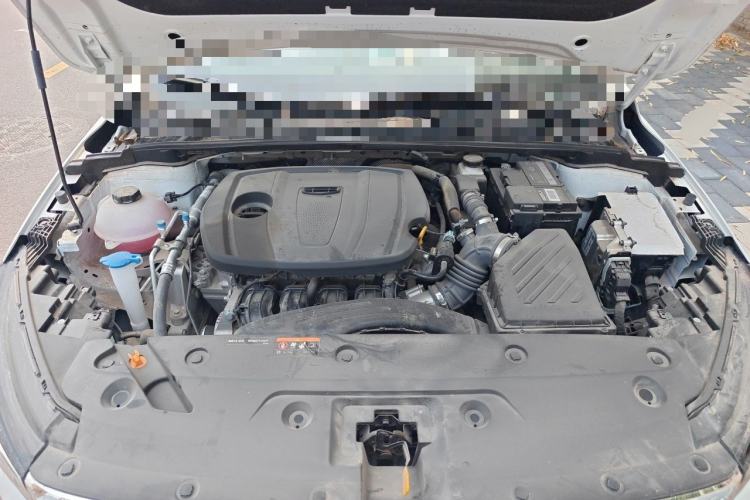 Used Geely Auto Emgrand 2025 4th Generation 1.5L CVT Longteng Edition Engine Bay