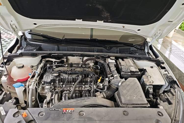 Used Geely Auto Emgrand 2025 4th Generation 1.5L CVT Flagship Version Engine Bay