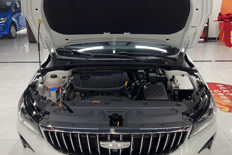 Used Geely Auto Emgrand 2025 4th Generation 1.5L CVT Starry Edition Engine Bay